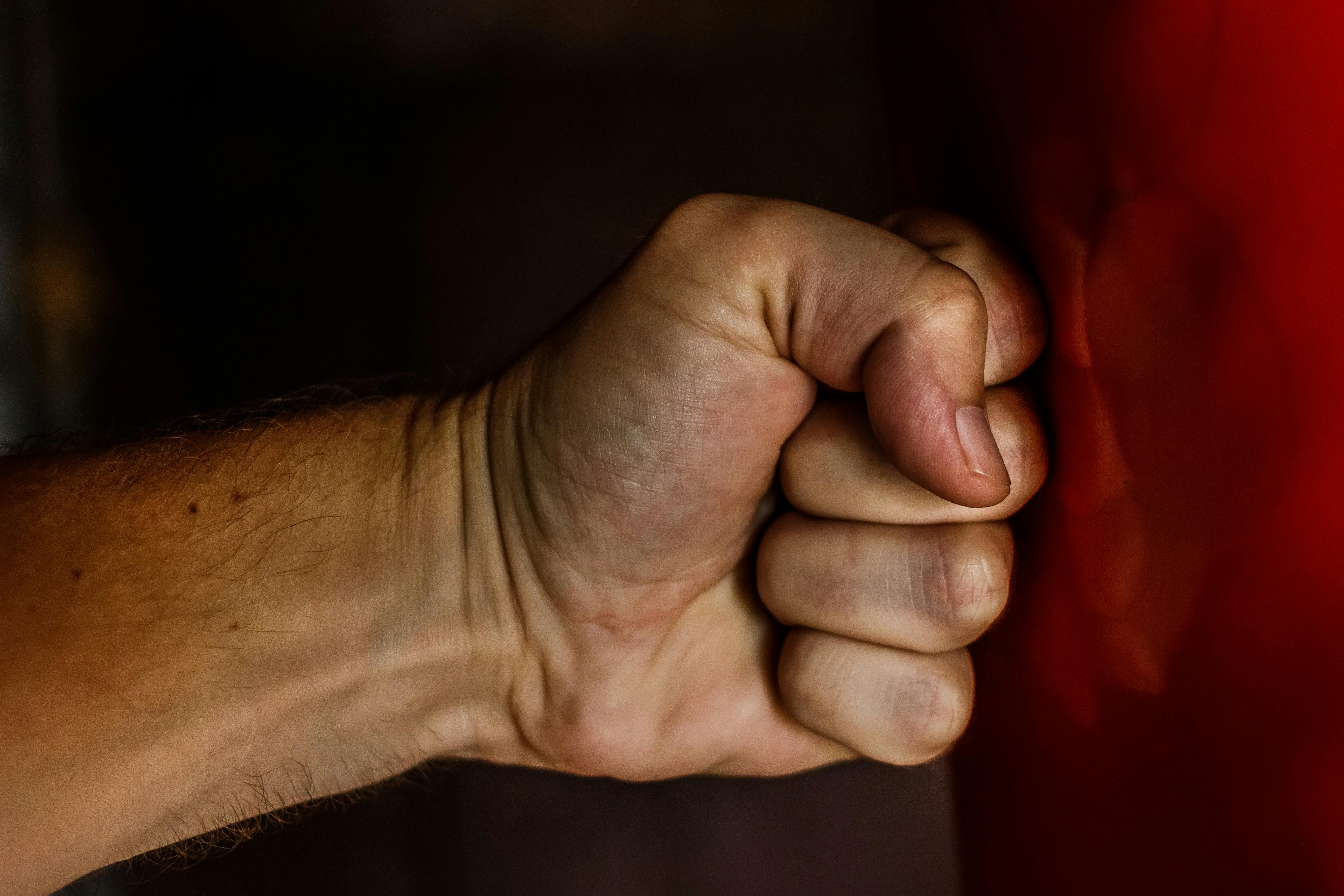  Impact op organisaties  Zoals gezegd moeten organisaties zichzelf blijven heruitvinden. Dit vraagt niet alleen om strategische aanpassingen, maar ook om wendbaarheid van medewerkers.